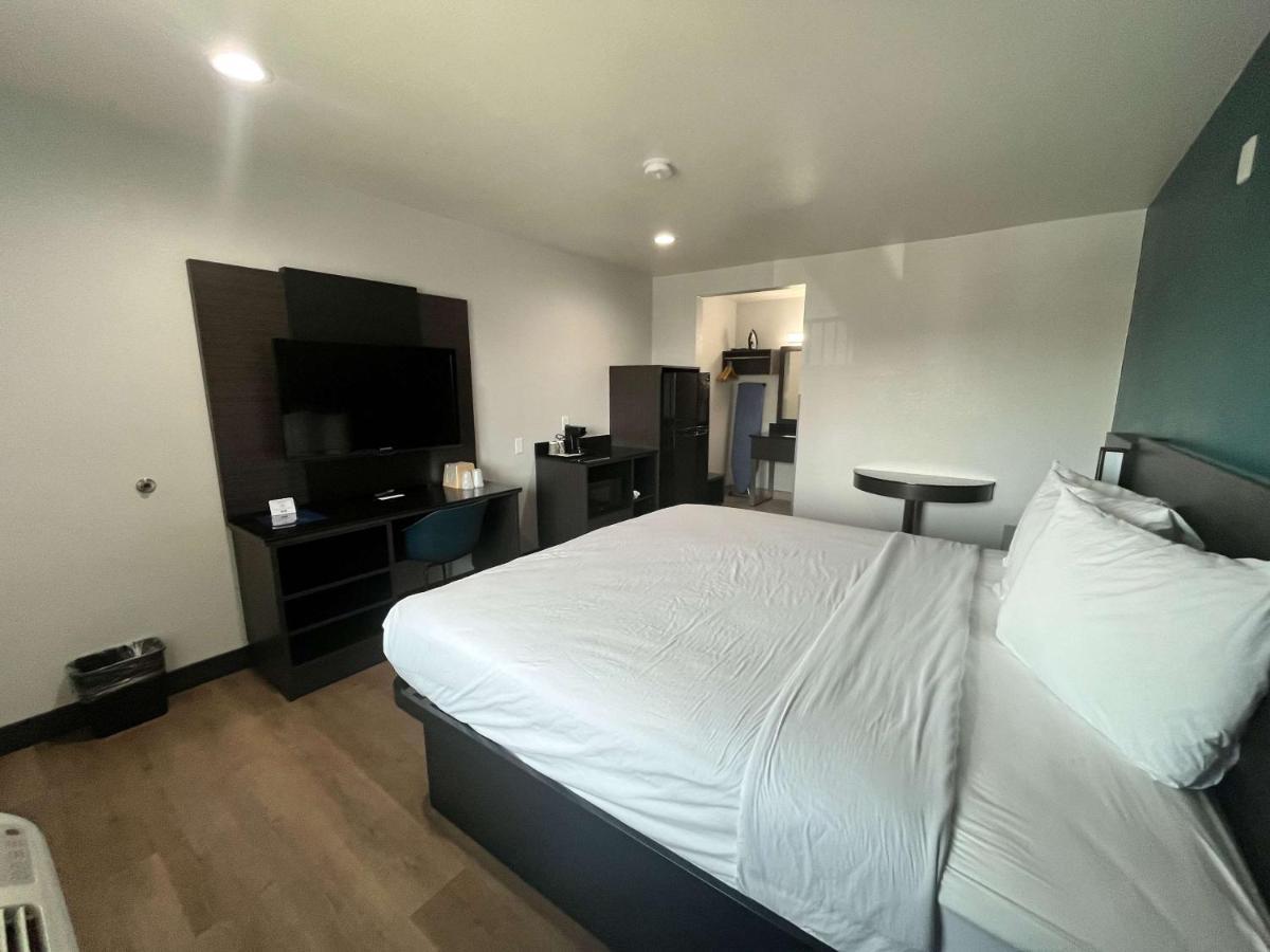 Motel 6-Escondido, Ca Zewnętrze zdjęcie