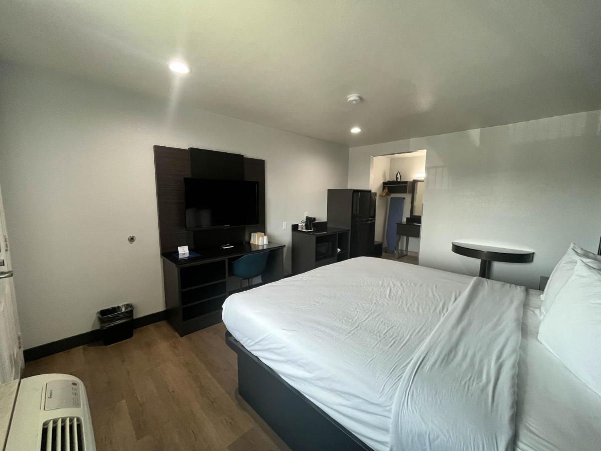 Motel 6-Escondido, Ca Zewnętrze zdjęcie