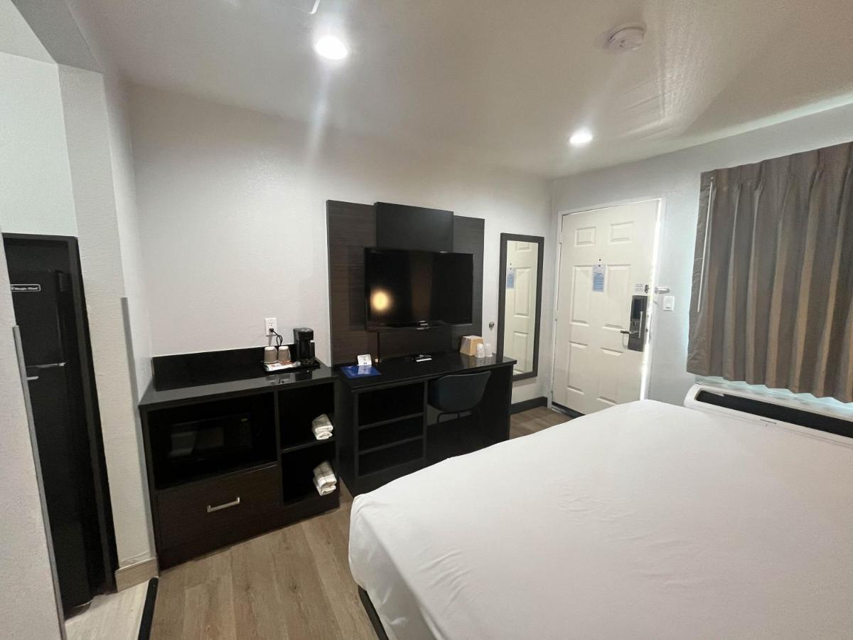 Motel 6-Escondido, Ca Zewnętrze zdjęcie