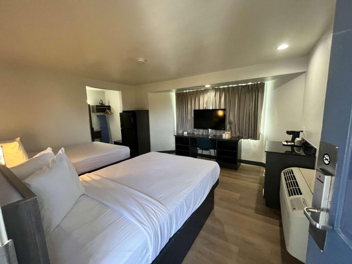 Motel 6-Escondido, Ca Zewnętrze zdjęcie