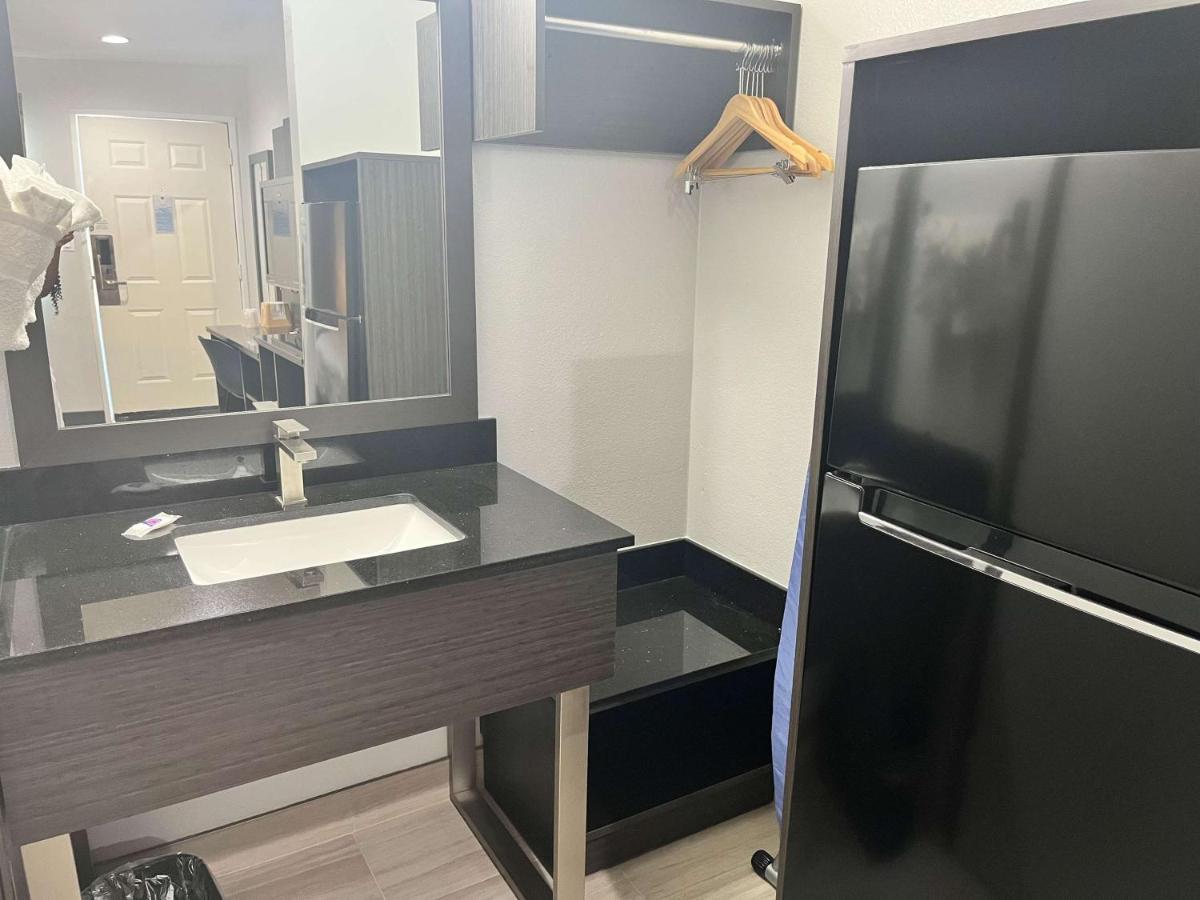 Motel 6-Escondido, Ca Zewnętrze zdjęcie