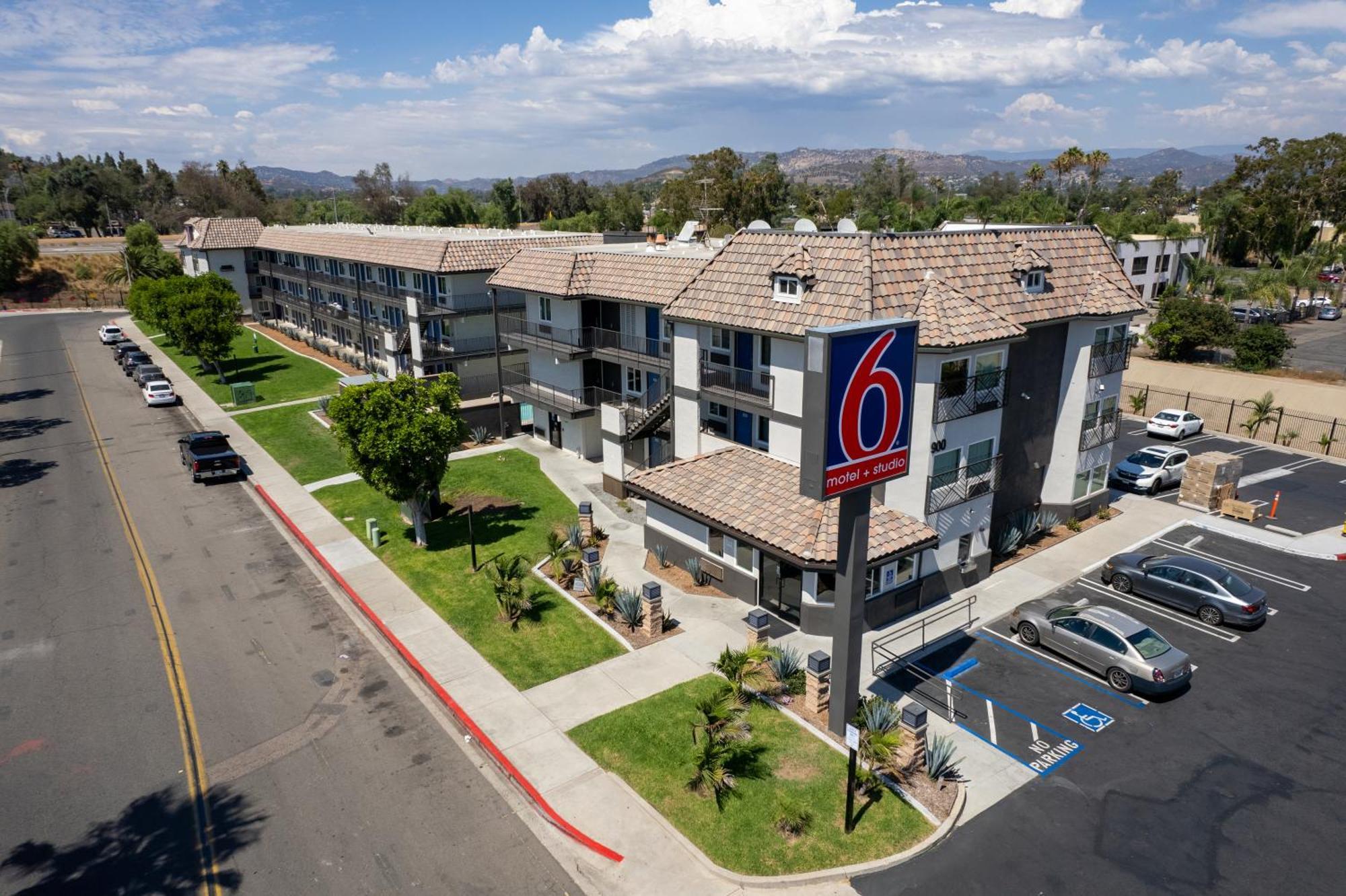 Motel 6-Escondido, Ca Zewnętrze zdjęcie