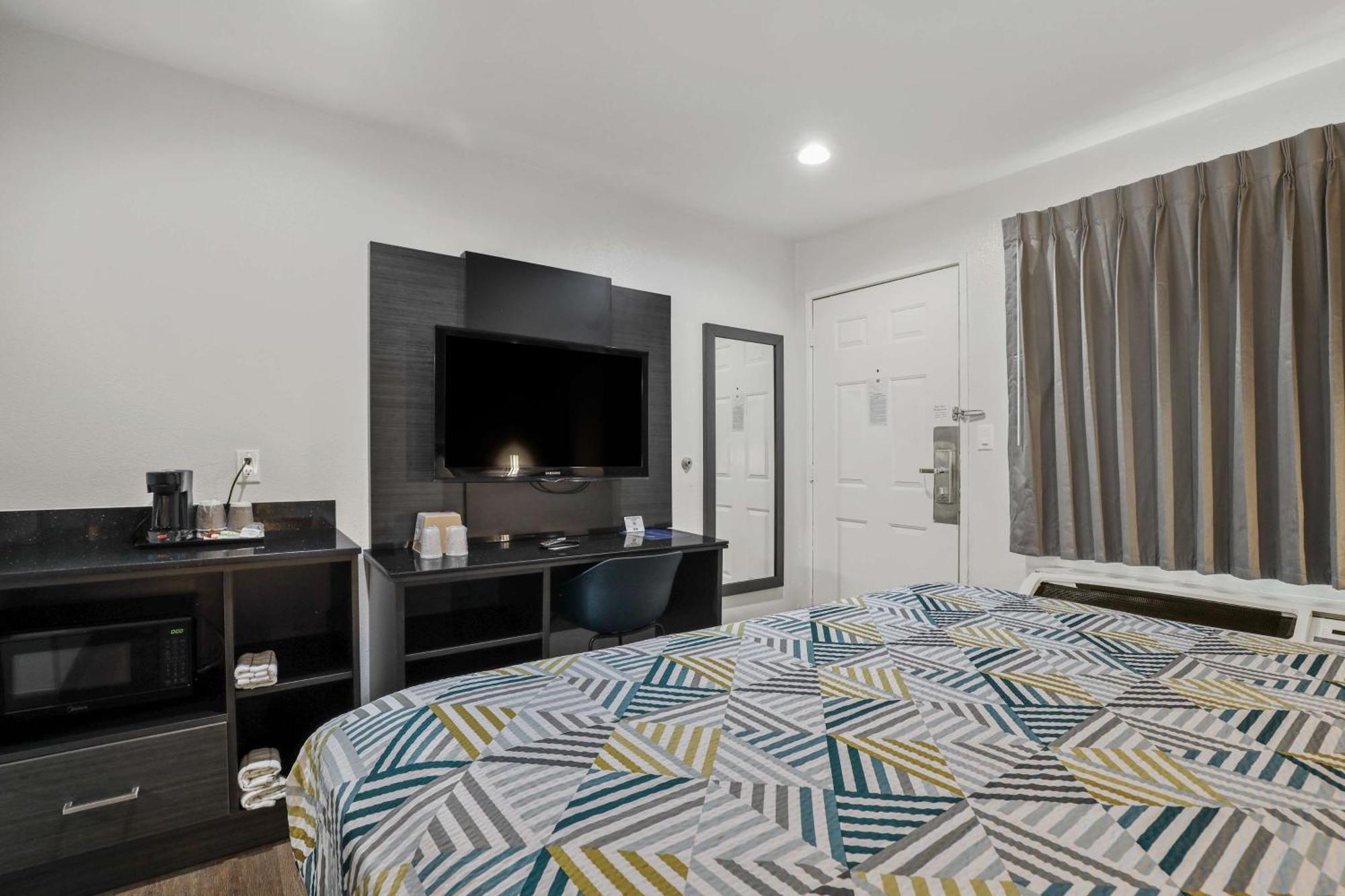 Motel 6-Escondido, Ca Zewnętrze zdjęcie